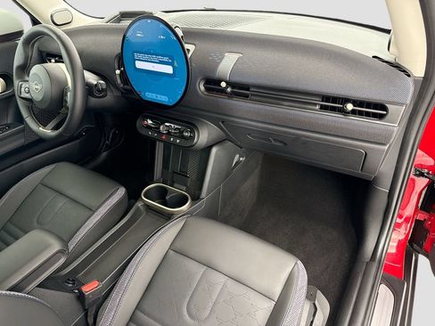 Used 2025 MINI Cooper S FWD image 15