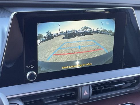 New 2026 Toyota Prius Plug-In Hybrid image 15