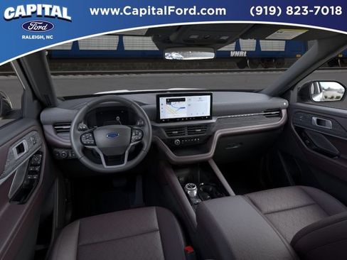 New 2026 Ford Explorer Platinum RWD image 9