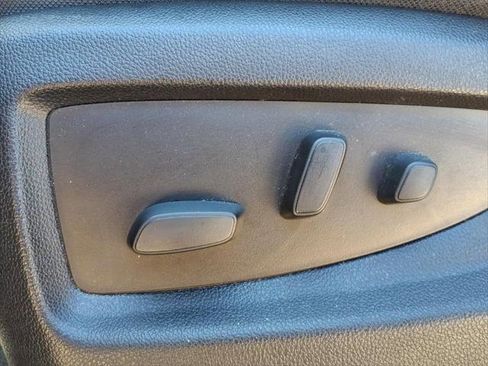 Used 2018 Chevrolet Silverado 1500 LT w/ All Star Edition AWD/4WD image 12