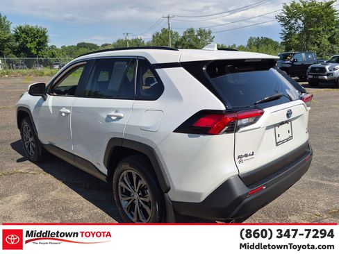 Certified 2023 Toyota RAV4 XLE Premium AWD/4WD image 5