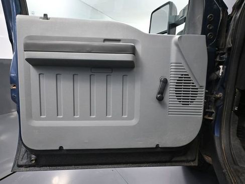 Used 2014 Ford F250 XL image 16