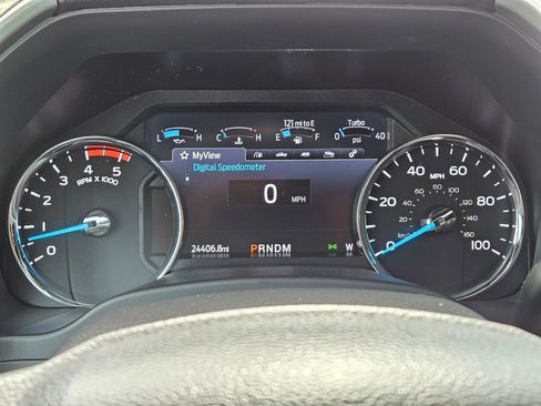 Used 2021 Ford F250 Platinum w/ FX4 Off-Road Package AWD/4WD image 19