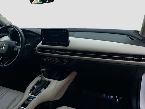 Certified 2023 Honda HR-V EX-L image 32