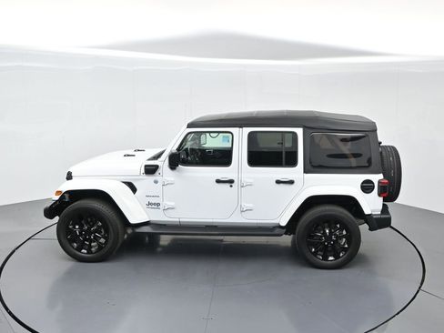 Used 2021 Jeep Wrangler Unlimited Sahara w/ Cold Weather Group image 61
