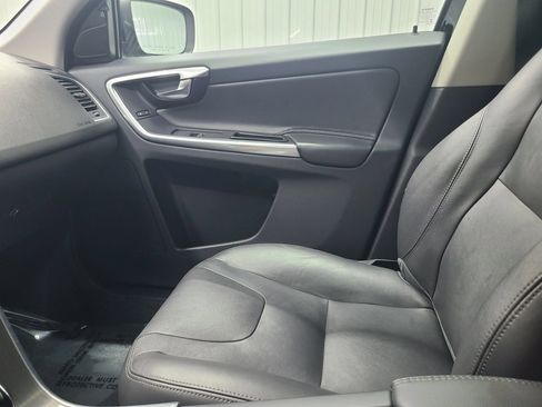 Used 2016 Volvo XC60 T5 Premier AWD/4WD image 25