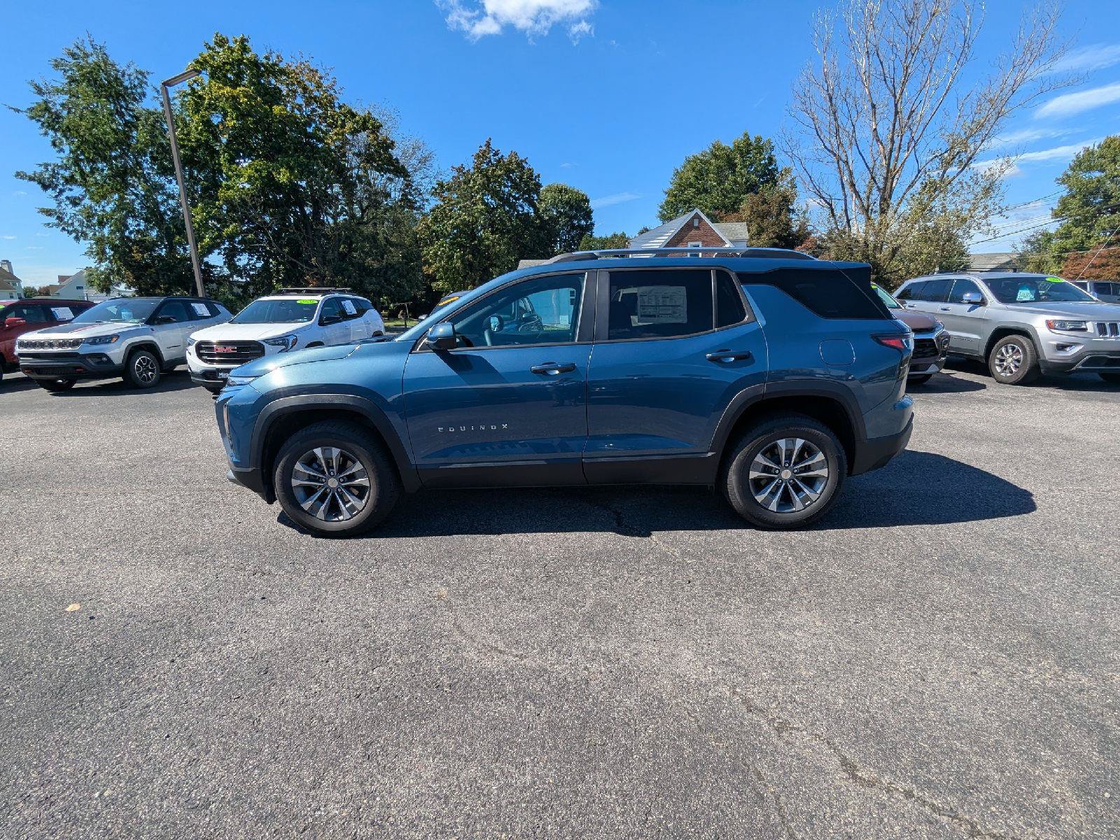 New 2027 Chevrolet Equinox LT w/ Convenience Package II AWD/4WD image 28