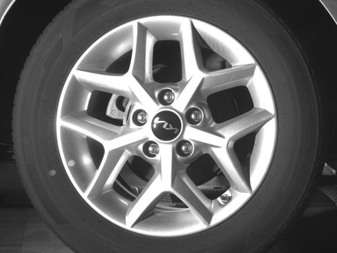 Used 2025 Kia Soul LX w/ LX Technology Package FWD image 18