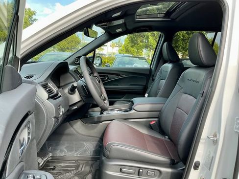 New 2026 Honda Ridgeline Black Edition image 8