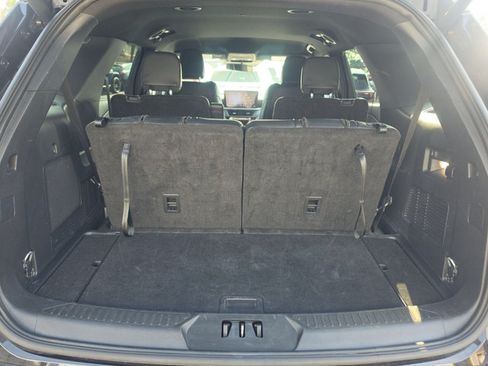 Used 2025 Ford Explorer ST-Line AWD/4WD image 12