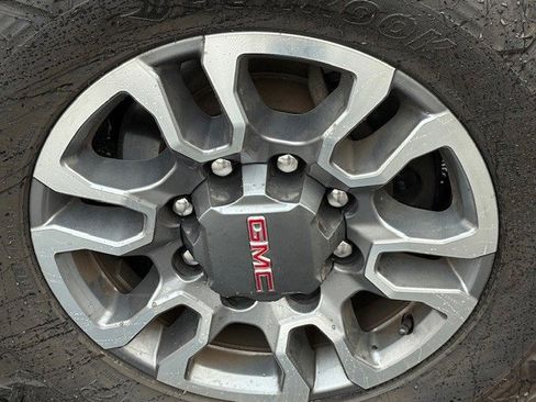 Certified 2024 GMC Sierra 2500 AT4 w/ AT4 Premium Plus Package image 12