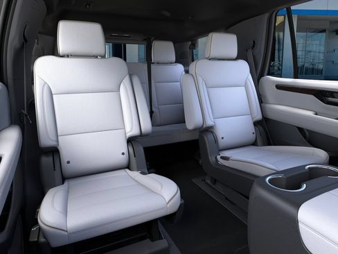 New 2026 Chevrolet Tahoe Premier AWD/4WD image 17