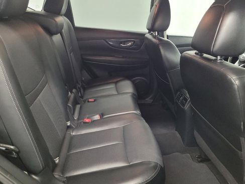 Used 2017 Nissan Rogue SL w/ SL Premium Package AWD/4WD image 19