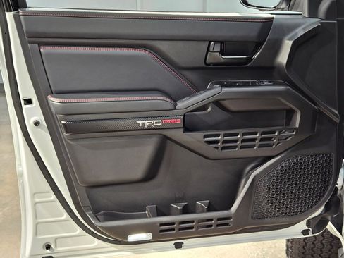 Used 2025 Toyota Tacoma TRD Pro image 20