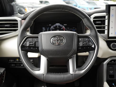 Used 2024 Toyota Sequoia Capstone AWD/4WD image 18