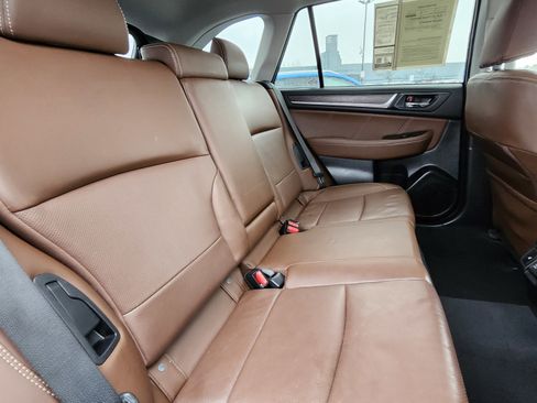 Used 2019 Subaru Outback 2.5i Touring image 20
