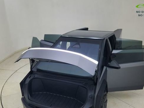 Used 2024 Tesla Cybertruck Cyberbeast AWD/4WD image 80