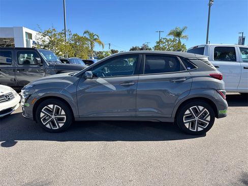 Used 2023 Hyundai Kona SEL image 5