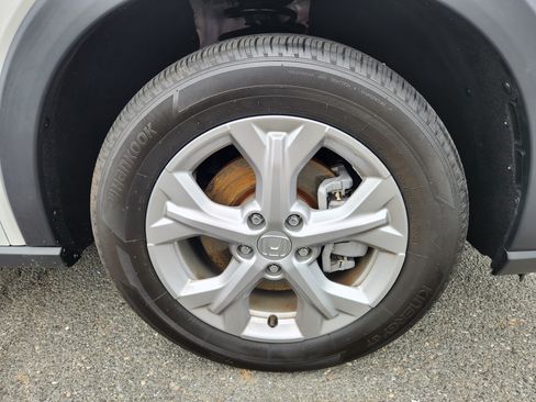 Used 2024 Honda HR-V LX image 7