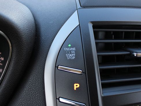 Used 2017 Lincoln MKC Select w/ Select Plus Package image 24