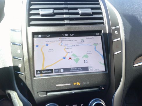 Used 2019 Lincoln MKC Select w/ Select Plus Package AWD/4WD image 25