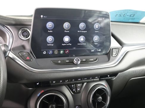 Used 2025 Chevrolet Blazer LT image 26