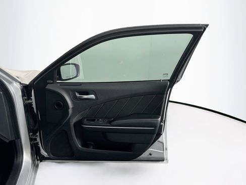 Used 2023 Dodge Charger SXT image 30