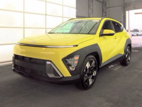 Used 2024 Hyundai Kona SEL w/ Convenience Package FWD image 1