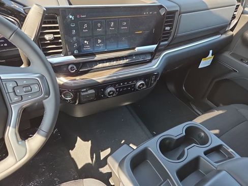 New 2026 Chevrolet Silverado 1500 LT image 13