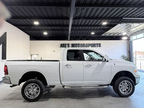 Used 2012 RAM 1500 Classic SLT AWD/4WD image 4