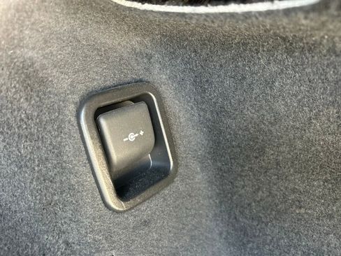 Used 2019 BMW X1 sDrive28i w/ Convenience Package image 40