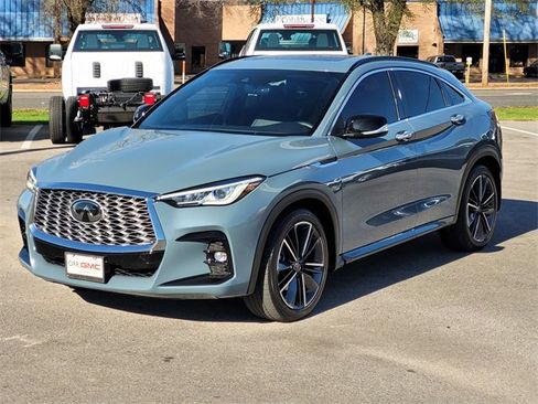 Used 2022 INFINITI QX55 Luxe w/ Cargo Package image 3