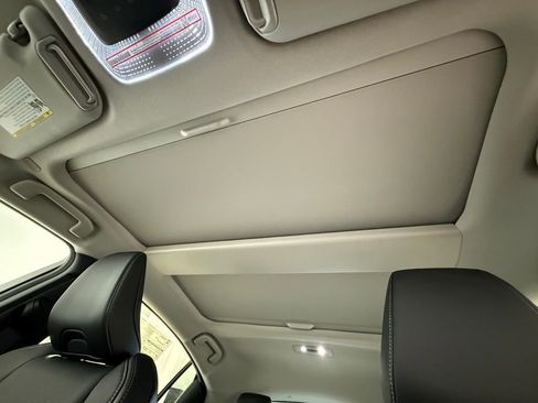 New 2026 Toyota Prius Limited image 18