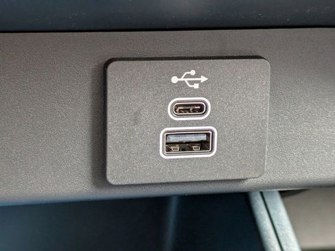 New 2025 Ford Maverick XLT w/ XLT Luxury Package image 22