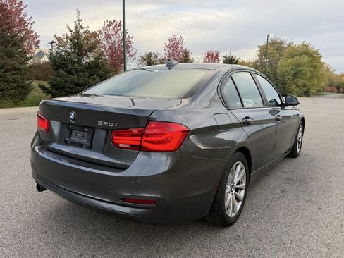 Used 2016 BMW 320i Sedan image 5