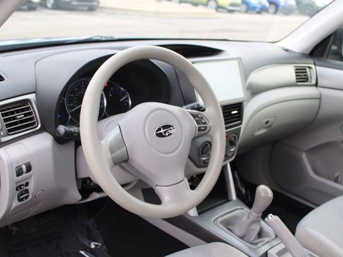 Used 2012 Subaru Forester 2.5X w/ Alloy Wheel Pkg image 17