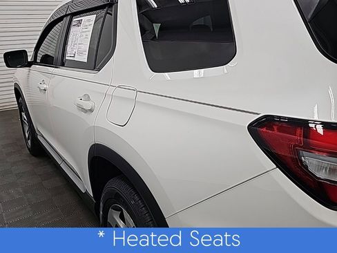 Used 2023 Honda Pilot EX-L image 7