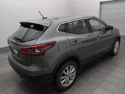 Used 2022 Nissan Rogue Sport S FWD image 9