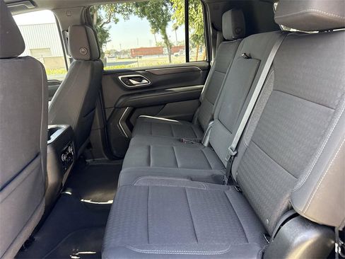 Used 2024 Chevrolet Suburban LS image 22