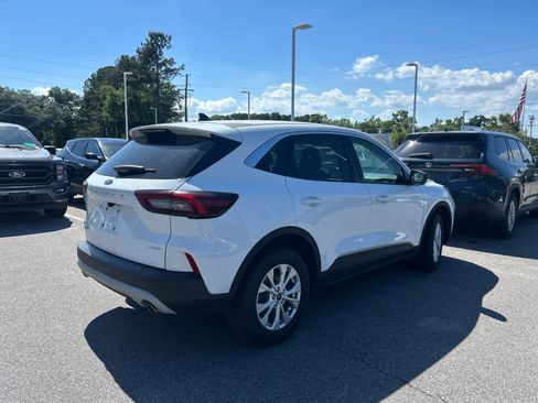 Used 2024 Ford Escape Active AWD/4WD image 5