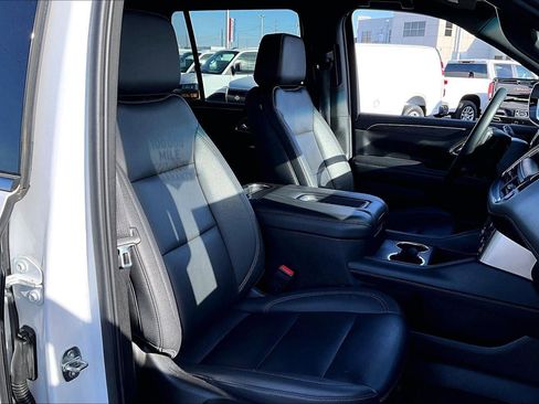 Used 2024 Chevrolet Tahoe LT image 7