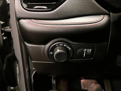 Used 2023 Dodge Durango GT AWD/4WD image 31