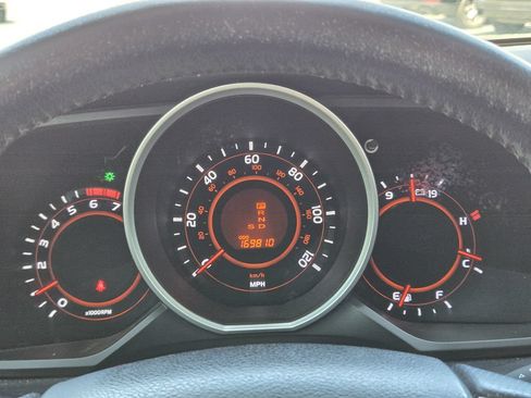 Used 2011 Toyota 4Runner Limited AWD/4WD image 16