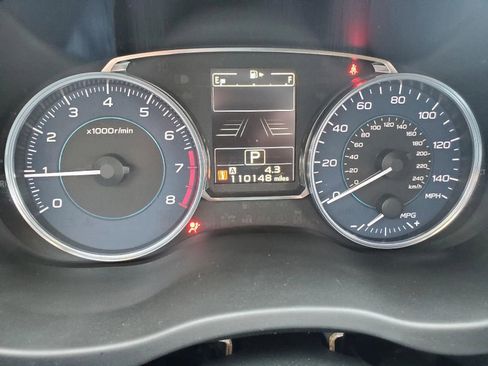 Used 2016 Subaru Crosstrek 2.0i Premium image 16