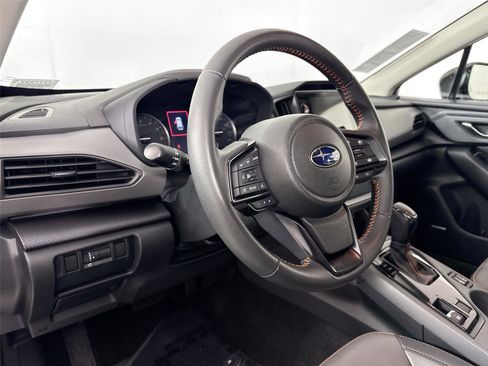 Used 2024 Subaru Crosstrek 2.5i Limited w/ Crosstrek Mirror Package image 4
