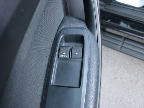 Used 2019 Ford Ranger XL w/ Equipment Group 101A Mid image 11