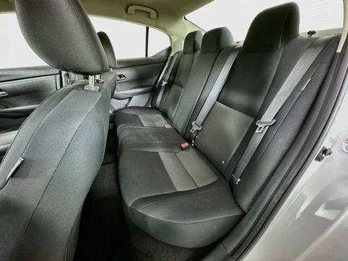 Used 2024 Nissan Sentra SV FWD image 19