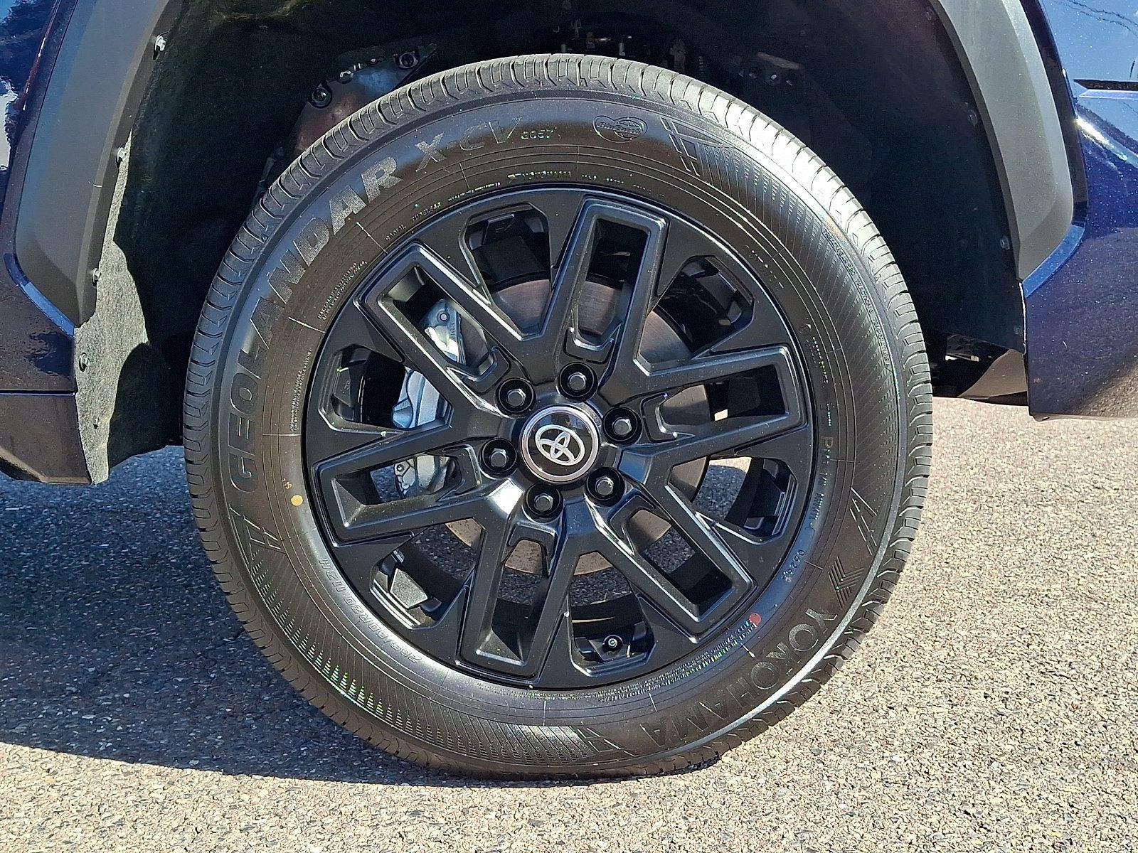 Certified 2026 Toyota Tundra Limited AWD/4WD image 8