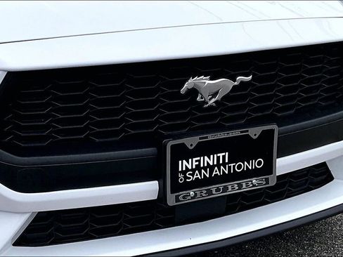 Used 2025 Ford Mustang Premium image 37