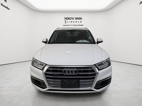 Used 2018 Audi Q5 2.0T Premium Plus w/ Premium Plus Package AWD/4WD image 8